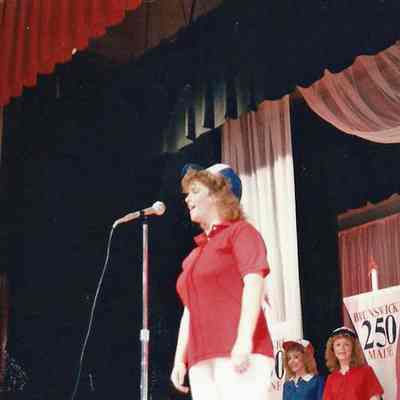 Leanne Roy, contestant # 10