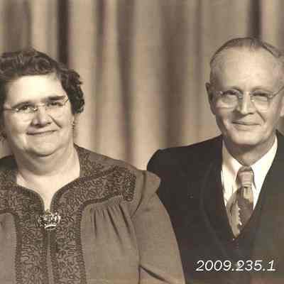 Photograph of Mary Elizabeth & Hilaire Joseph St. Pierre.