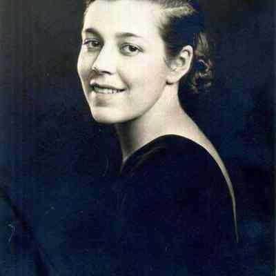 A photo view of a 1937 BHS graduate.