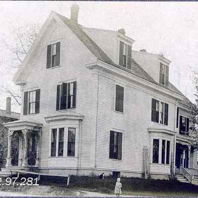 A photo of Hiram Merriman's home.