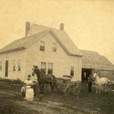 Crosman Family, c 1901