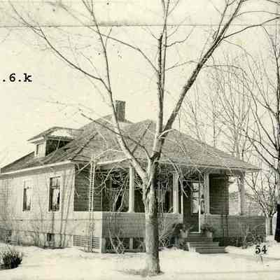 A photo of the house at 81 Harpswell St. near Longfellow Ave.