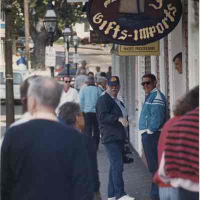 A photo view of a side walk view. 10/18/1991.