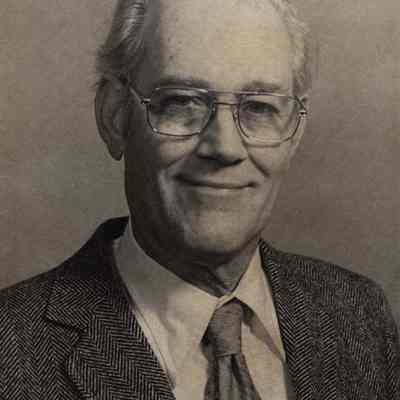 A photo view of Rev. William W. Parkinson. 11/21/1980.