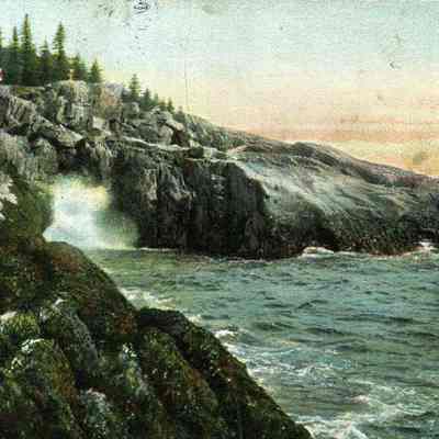 Thunder Hole, Baileys Island