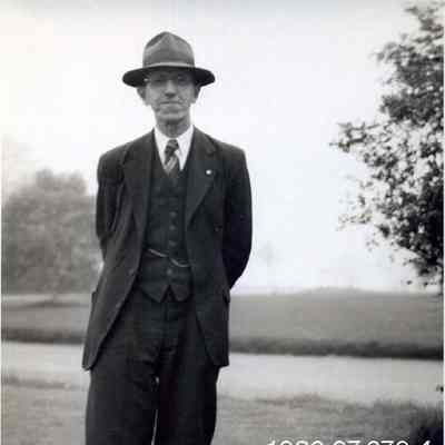 Laurence Woodside Pennell.