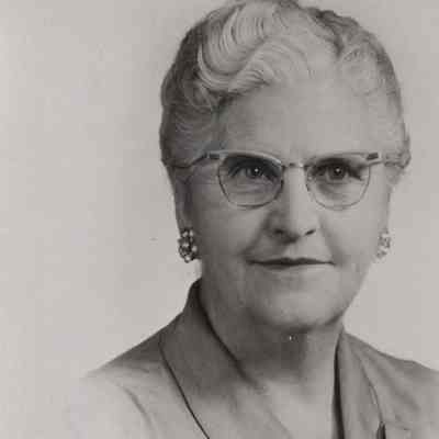 A photo view of Mrs. T. Leroy Jarrett.