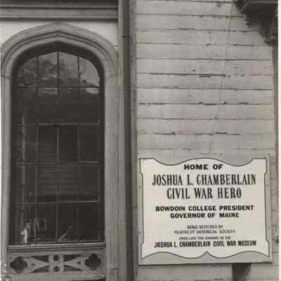 Sign on the front of the Chamberlain Home