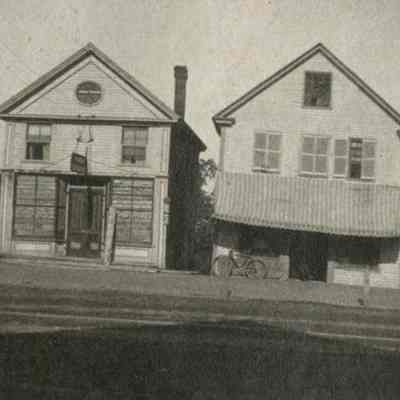 Buildings on Maine Street, Brunswick
