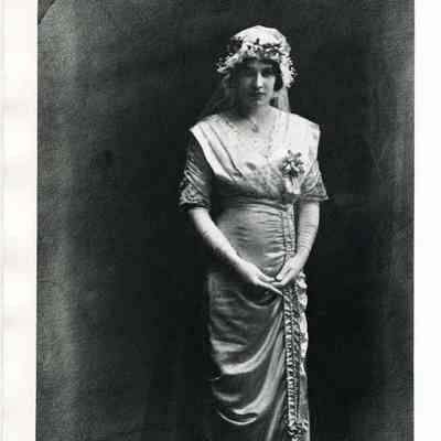 Rita Weaver Schwep wedding photo, June 19, 1913