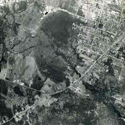 A B/W aerial photograph of the outskirts of Brunswick. 5/4/1953.