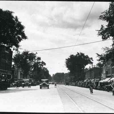 Maine Street Looking North