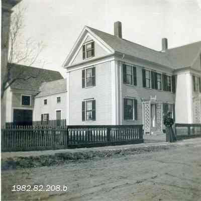 A photo of a house on Potter Street.