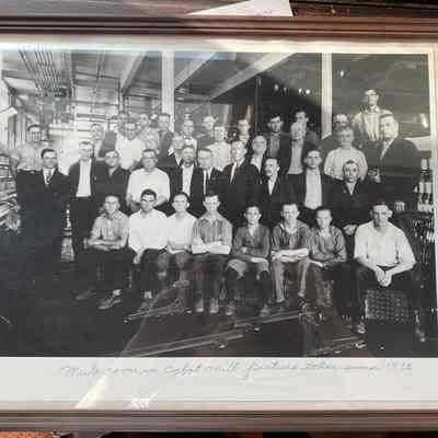 Mule Room Workers at the Cabot Mill