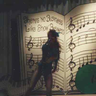 Lisa kelly contestant number 3