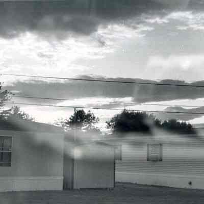 Sky over Linnhaven residence.