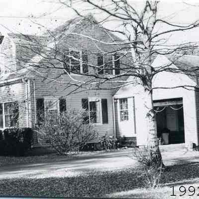 A photo of the house at 32 McKeen St.