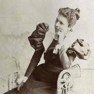 Unknown Woman