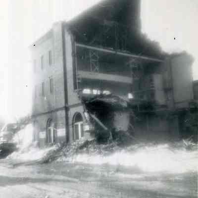 A photo of the Old Town Hall being demolished.