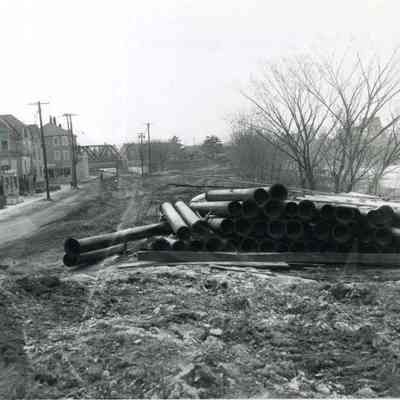 A photo of Mill Street.