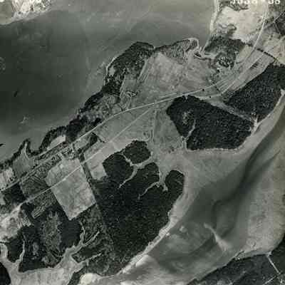 An aerial photo of the region around Middle Bay Cove. 5/4/1953.