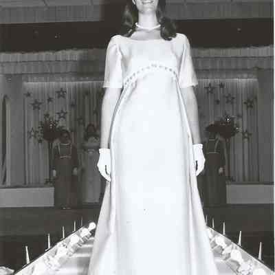 Agnes Racine contestant #4