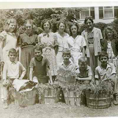 Ragweed Pickers