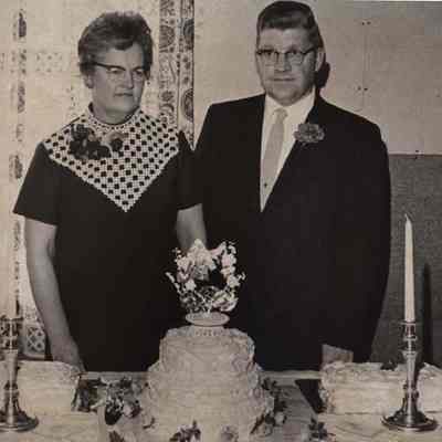 A photo view of Rev. & Mrs. David Hunter.