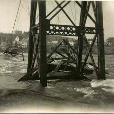 Swinging Bridge 1936 Flood Damage