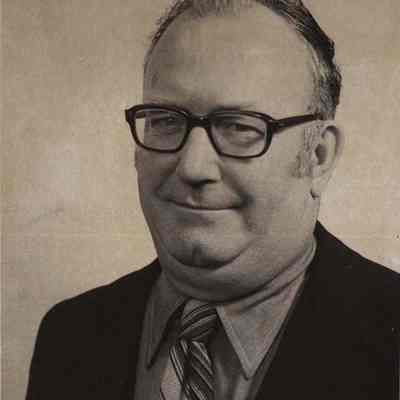 A photo view of Earl Ormsby Jr. 11/1/1977.