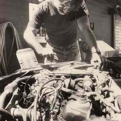 A photo view of Jeff Hoyt.