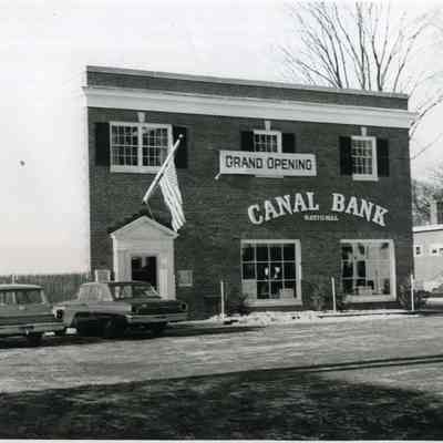 A photo of the Canal National Bank.