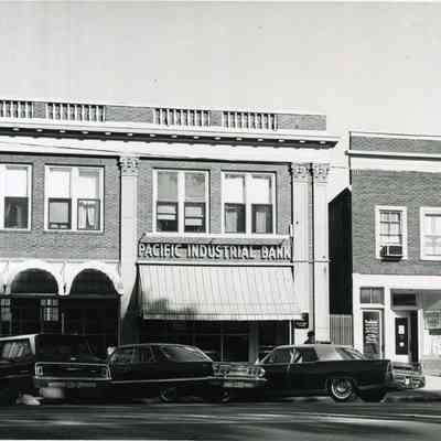A photo of 99 Maine Street. c. 1967