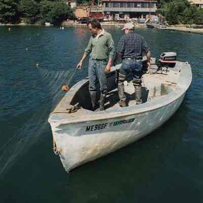 A photo view of Jeremy King off Mere Point. 9/10/1991.