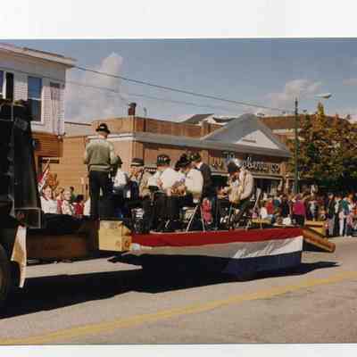 Brunswick's 250th anniversary parade