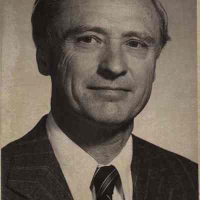A photo view of Prof. Edward Pols. 6/17/1975.