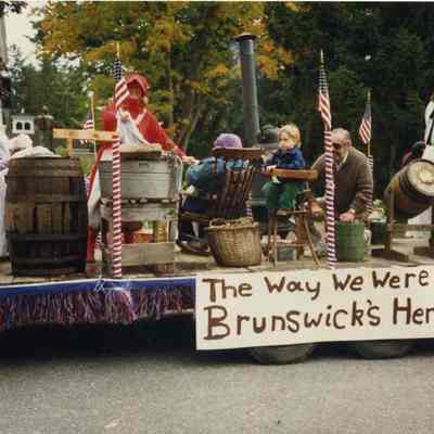 A photo of a float in the 250th parade.10/7/1989.