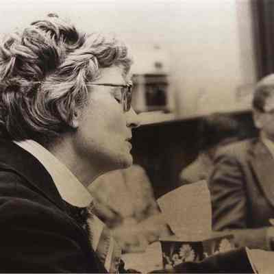 A photo view of Anne Bachrach.