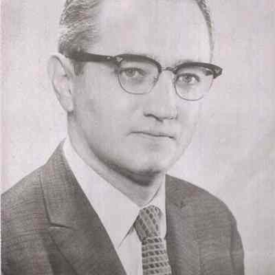 A photo view of Joseph D. Kamin.