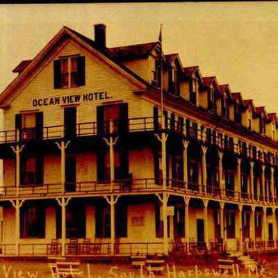 Ocean View Hotel in South Harpswell