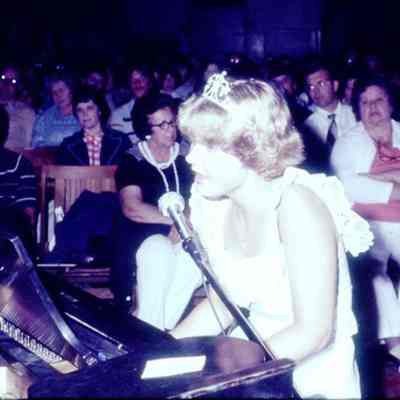 Unknown Contestant