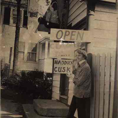 A photo view of Gordon Holmes. 3/21/1975.