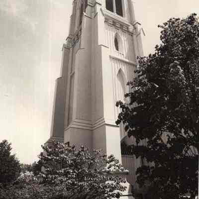 A photo view of the First Parish Church. 6/4/1992