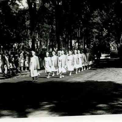 Nurses at the Brunswick Bicentennial Parade