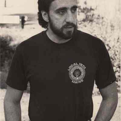 A photo view of Tony Squillante.