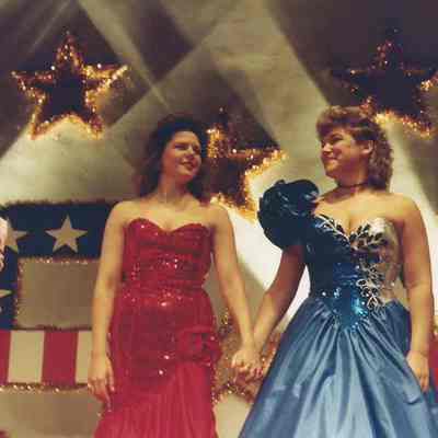 Stacy Bean and Jodie Labrie