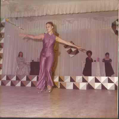 Kathy Livernois contestant #6 doing a modern Jazz dance