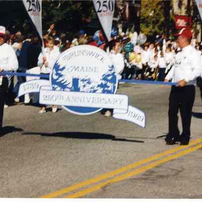 Brunswick's 250th anniversary parade
