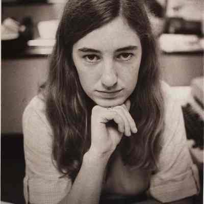 A photo view of Anne T. Carver.