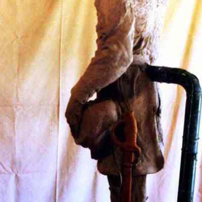 Photo of JLC clay model statue